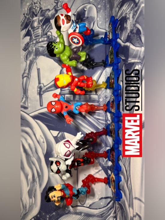Marvel Mini Action Figure collection - Picture 1 of 8